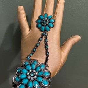 Ornate Bracelet & Ring Combo